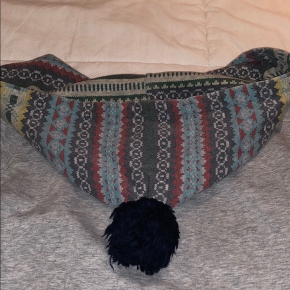 Grey pullover boho hoodie Pom Pom size small - Picture 3 of 8